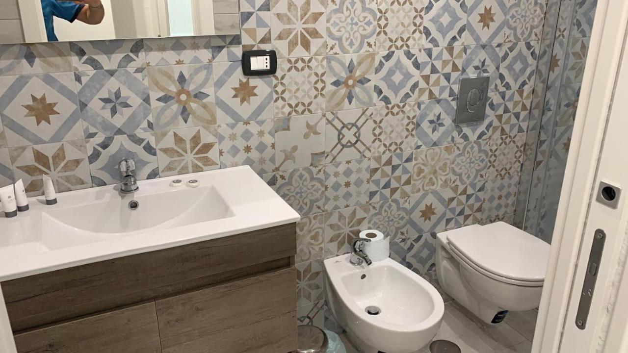 Little Dreams Apartment Trani Bagian luar foto